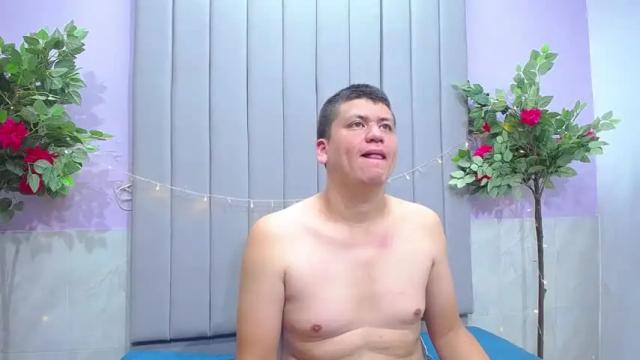 Image 8 of adansexeva Stream on Chaturbate on 13 months ago