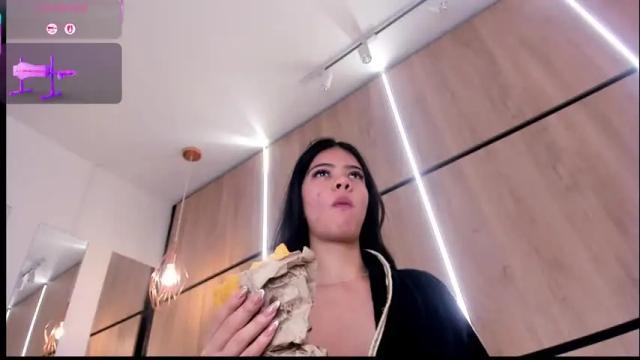 Image 8 of adara_scot Stream on Chaturbate on 1 month ago