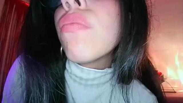 Image 3 of adararose1 Stream on Chaturbate on 13 months ago