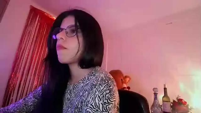 Image 3 of adararose1 Stream on Chaturbate on 13 months ago