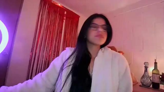 Image 2 of adararose1 Stream on Chaturbate on 13 months ago