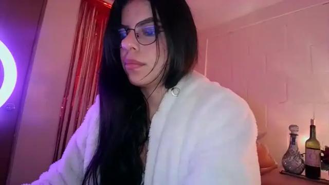 Image 6 of adararose1 Stream on Chaturbate on 13 months ago
