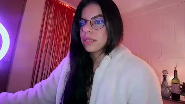 Image 7 of adararose1 Stream on Chaturbate on 13 months ago