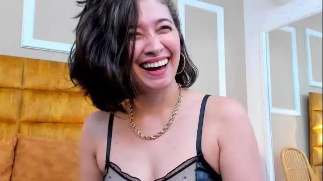 Image 4 of adarussell Stream on Chaturbate on 1 month ago