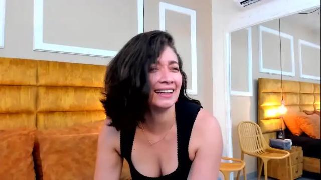 Image 10 of adarussell Stream on Chaturbate on 9 days ago