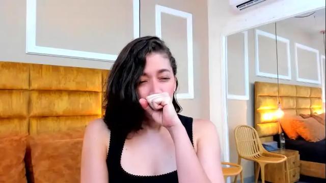 Image 3 of adarussell Stream on Chaturbate on 9 days ago