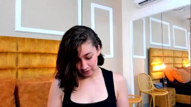 Image 4 of adarussell Stream on Chaturbate on 9 days ago