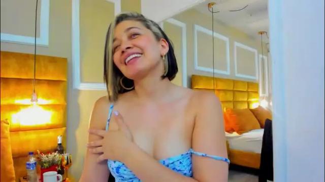 Image 10 of adarussell Stream on Chaturbate on 1 month ago