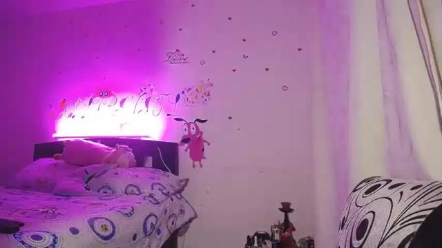 Image 4 of adasweet36 Stream on Chaturbate on 19 months ago