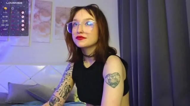 Image 4 of adawang_19 Stream on Chaturbate on 21 months ago