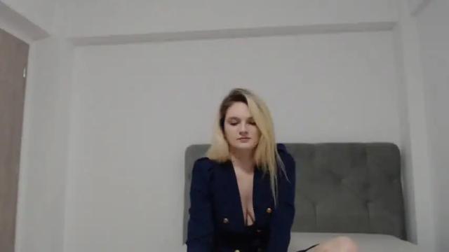 Image 10 of adde_kitty Stream on Chaturbate on 18 months ago