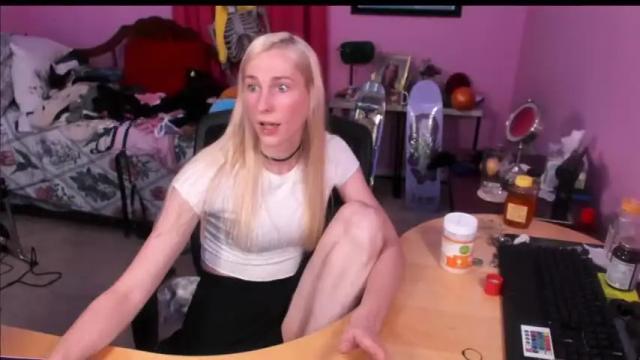 Image 2 of addibabeee Stream on Chaturbate on 20 months ago