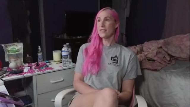 Image 7 of addibabeee Stream on Chaturbate on 2 months ago