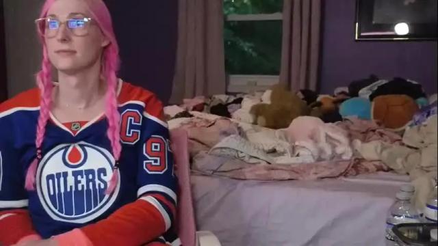 Image 2 of addibabeee Stream on Chaturbate on 16 days ago