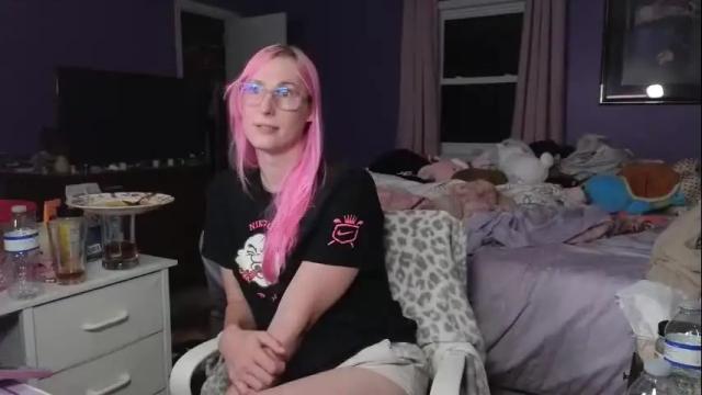 Image 8 of addibabeee Stream on Chaturbate on 11 days ago