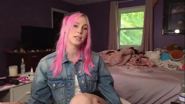 Image 4 of addibabeee Stream on Chaturbate on 5 days ago
