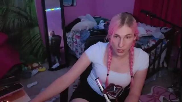 Thumbnail 1, addibabeee's Stream at Chaturbate, 2 months ago