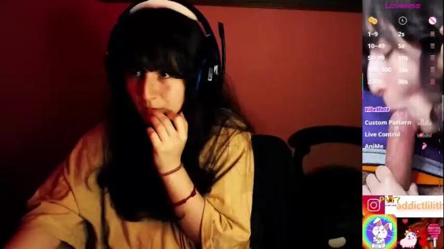 Image 7 of addictcouple2001 Stream on Chaturbate on 29 days ago