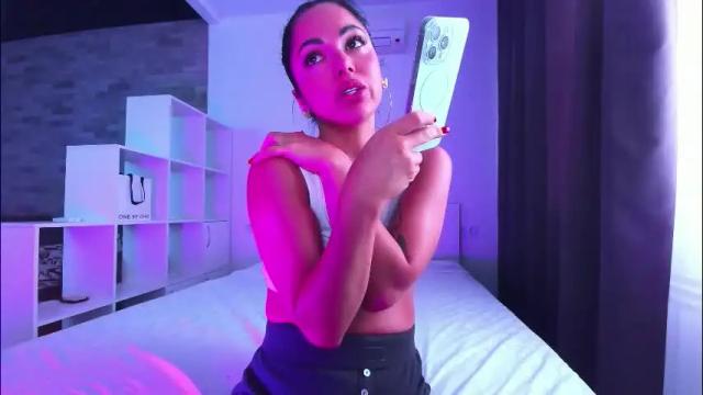 Image 4 of addictedsabi Stream on Chaturbate on 1 month ago