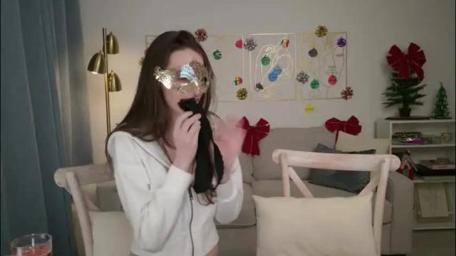 Image 6 of addieroseone Stream on Chaturbate on 1 month ago