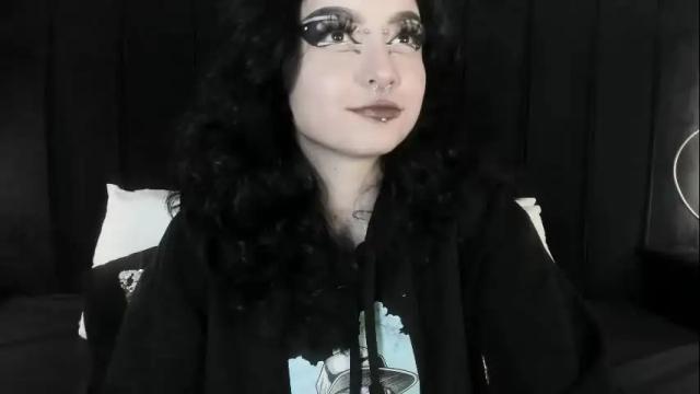 Image 2 of adeelinee Stream on Chaturbate on 1 month ago
