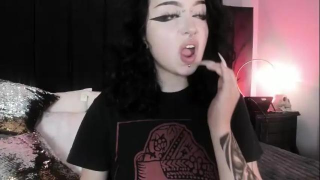 Image 12 of adeelinee Stream on Chaturbate on 1 month ago