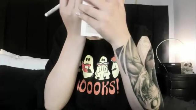 Image 10 of adeelinee Stream on Chaturbate on 27 days ago