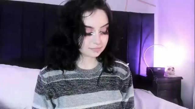 Image 12 of adeelinee Stream on Chaturbate on 22 days ago