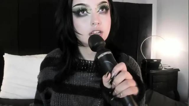 Image 10 of adeelinee Stream on Chaturbate on 13 days ago