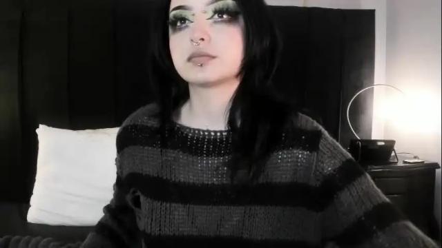 Image 2 of adeelinee Stream on Chaturbate on 13 days ago