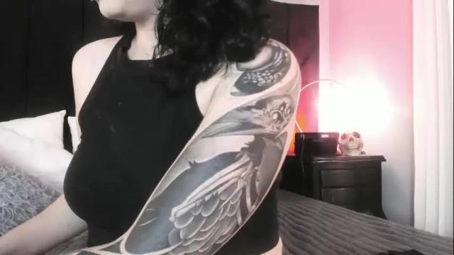 Image 12 of adeelinee Stream on Chaturbate on 6 days ago