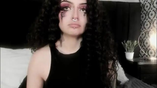 Image 6 of adeelinee Stream on Chaturbate on 2 months ago