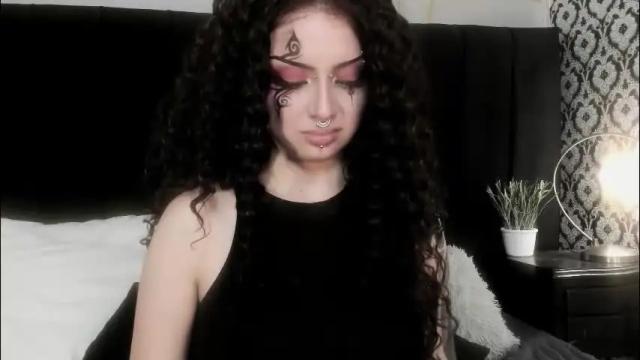 Image 8 of adeelinee Stream on Chaturbate on 2 months ago
