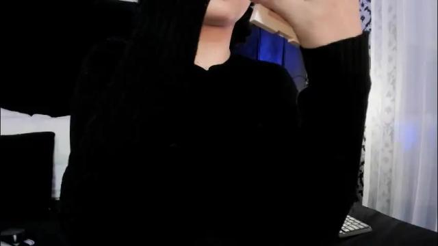 Image 2 of adeelinee Stream on Chaturbate on 1 month ago
