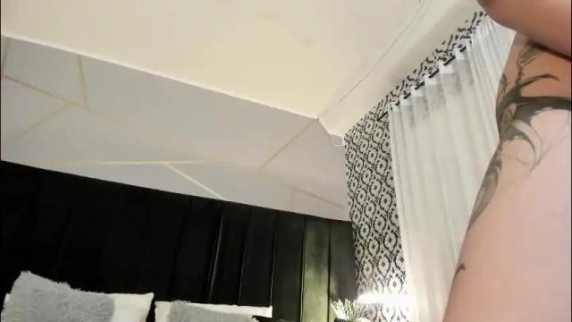 Image 6 of adeelinee Stream on Chaturbate on 1 month ago