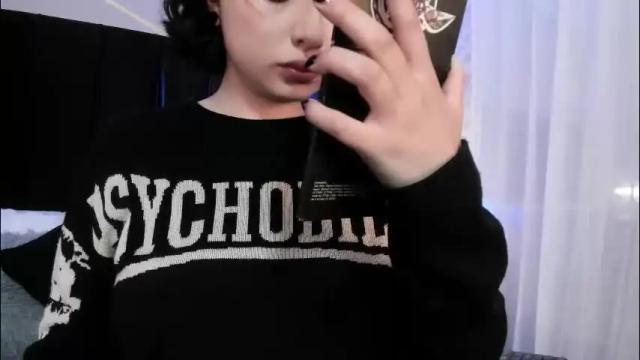 Image 11 of adeelinee Stream on Chaturbate on 25 days ago