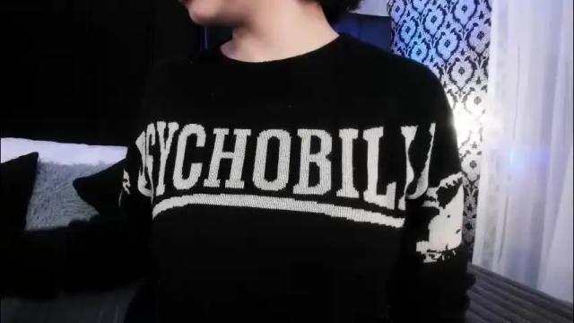 Image 4 of adeelinee Stream on Chaturbate on 25 days ago