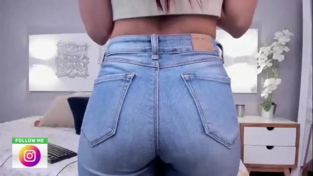 Image 12 of adelaa_11 Stream on Chaturbate on 5 days ago