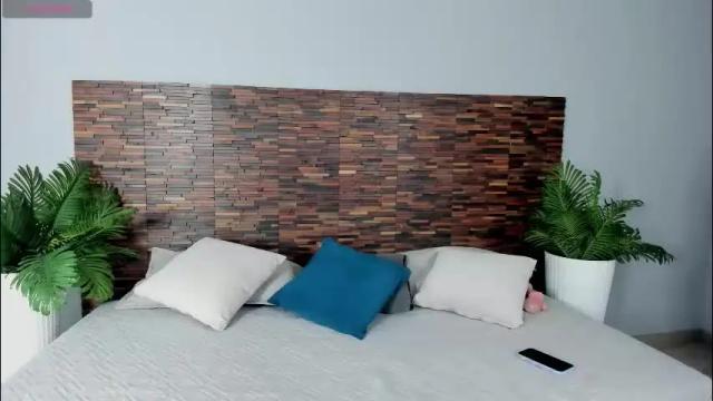 Image 3 of adelaa_11 Stream on Chaturbate on 1 month ago