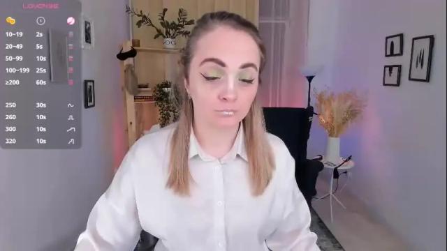 Image 3 of adelaiderosabel Stream on Chaturbate on 12 days ago