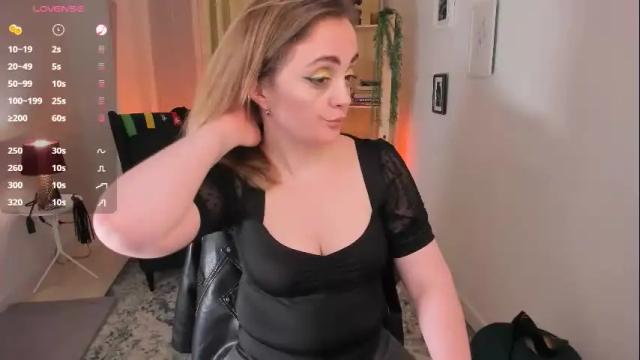 Thumbnail 2, adelaiderosabel's Stream at Chaturbate, 2 months ago