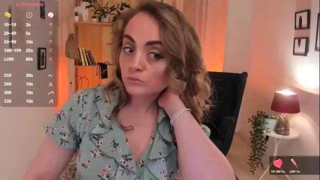 Image 4 of adelaiderosabel Stream on Chaturbate on 1 month ago