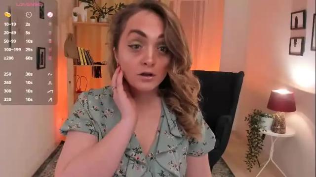 Image 8 of adelaiderosabel Stream on Chaturbate on 1 month ago