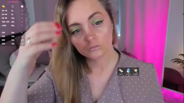 Image 4 of adelaiderosabel Stream on Chaturbate on 1 month ago