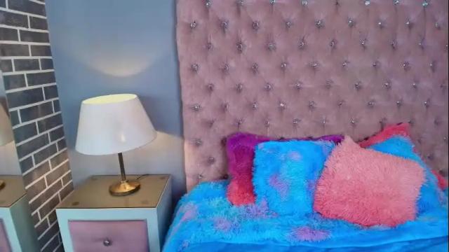 Image 11 of adelainebest Stream on Chaturbate on 11 days ago