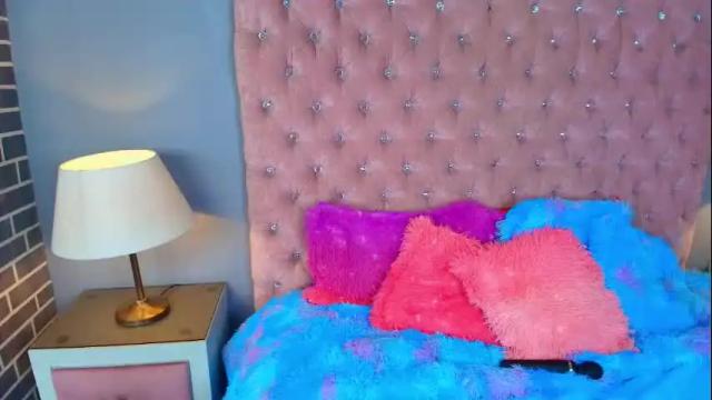 Image 12 of adelainebest Stream on Chaturbate on 2 days ago