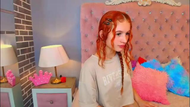 Image 4 of adelainebest Stream on Chaturbate on 3 months ago