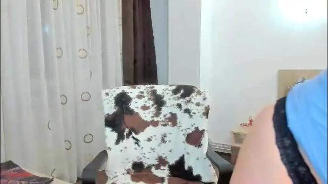 Image 11 of adelamilfsexy Stream on Chaturbate on 27 days ago