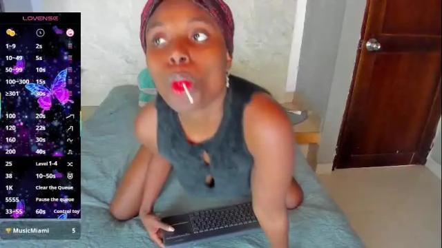 Thumbnail 3, adele_89's Stream at Chaturbate, 1 month ago