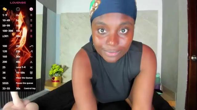 Image 8 of adele_89 Stream on Chaturbate on 23 days ago